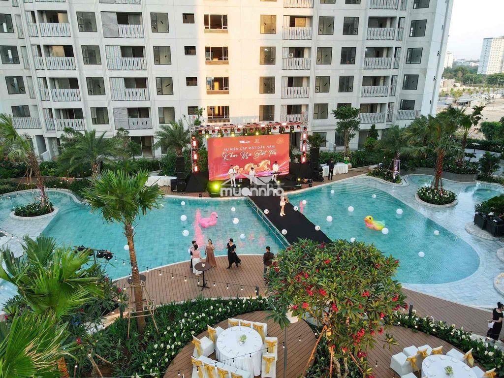 Suất ngoại giao căn 2pn2wc 68m2 view hồ bơi giá bán 3,8 tỷ ký hđmb cđt - Ảnh 3