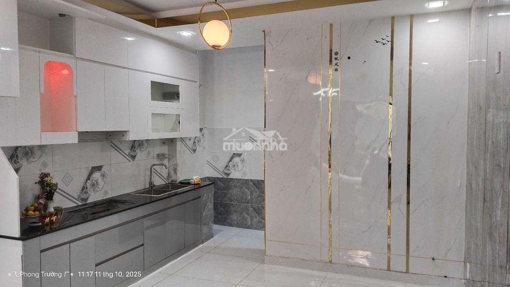 Nhà 1trệt 2lầu 1sân thượng 3pn 3wc hẻm xe tải ngay gần trường trần phú - Ảnh 3