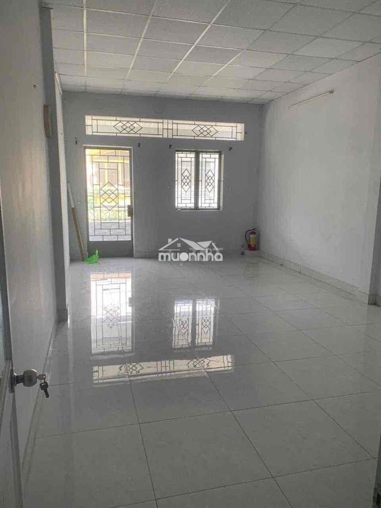 Nhà hẻm 8m hoà bình.tân phú.dt:4m x 20m trệt lầu 4pn 2wc - 4