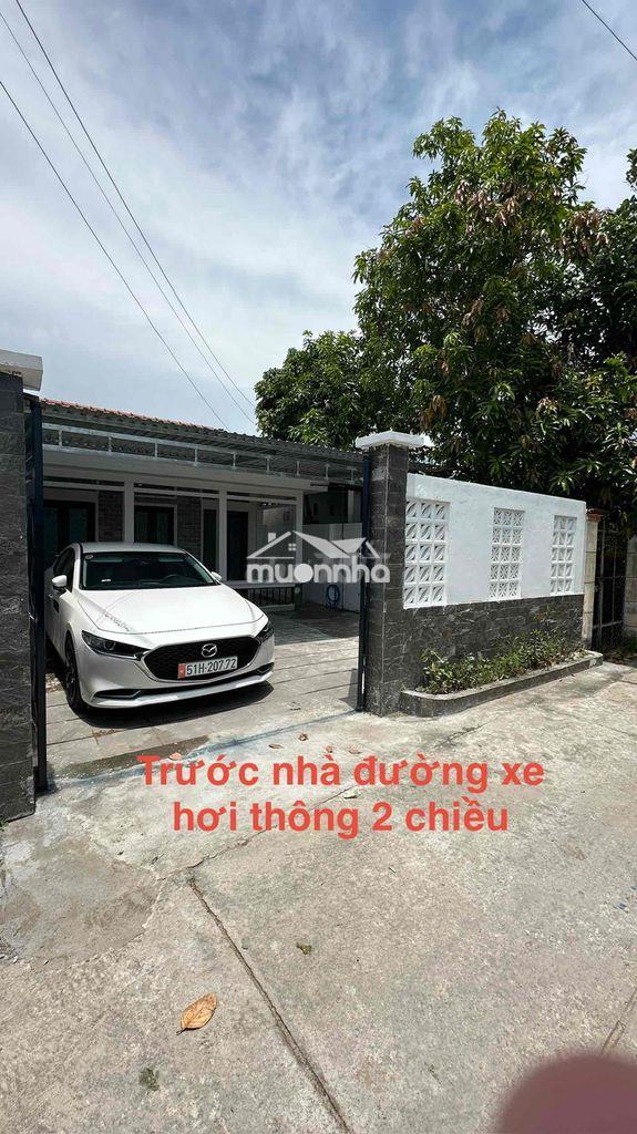 Mình chính chủ cần bán nhà có sân vườn, để được 2 xe ô tô: 6m3x21m