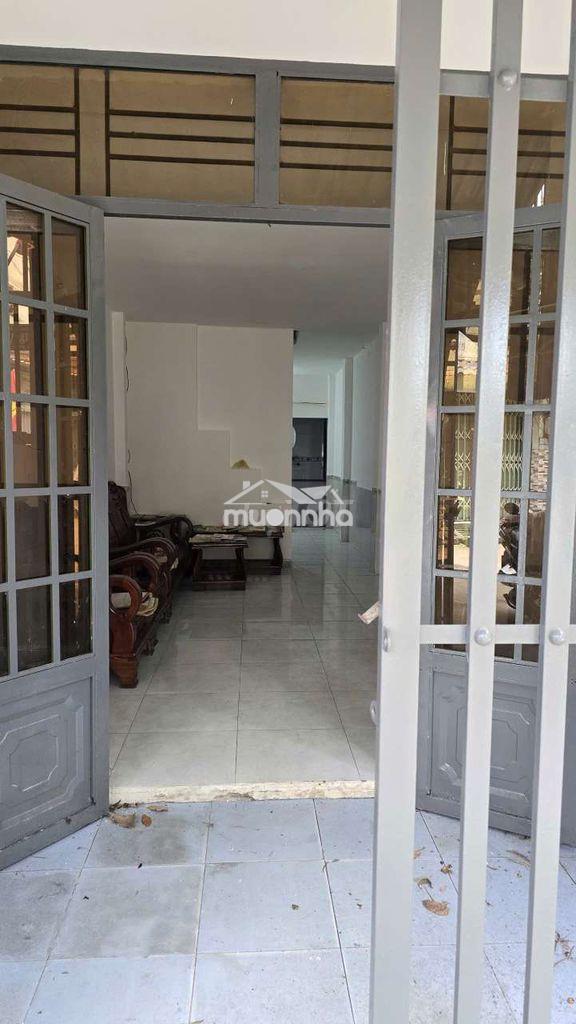 Cho thuê nhà nguyên căn 2 pn gần chợ thới tứ