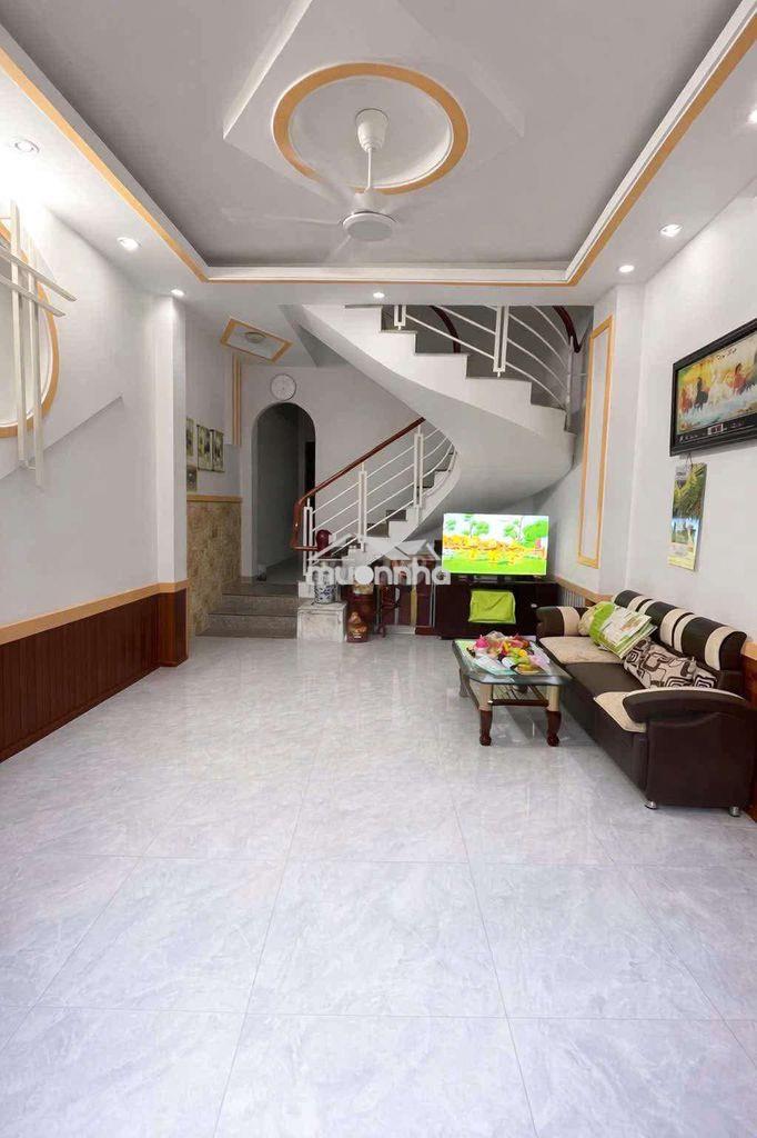 Hẻm ô tô , 70m2, 3 tầng 5pn chỉ 4,3 tỷ - 4
