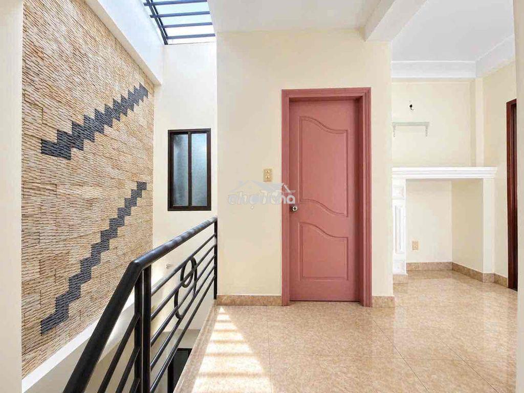 Nhà mới sơn sửa 4pn- 3wc ngay nguyễn trọng tuyển - Ảnh 3