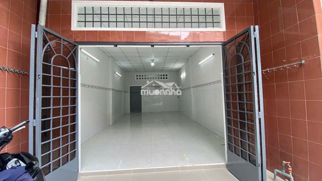 Chính chủ bán nhà hẻm 1/ đoàn văn bơ khánh hội q4 -  nở hậu tài lộc 7m - 2