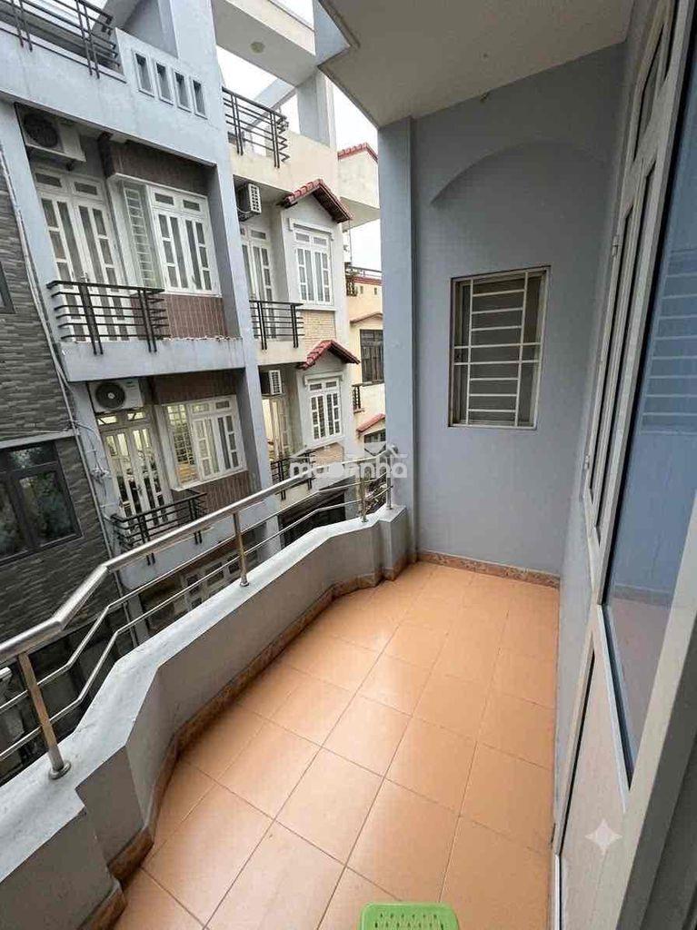 Cho thuê phòng mặt tiền đường hoa phú nhuận