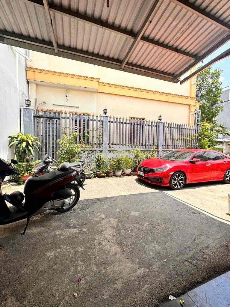 Nhà hẻm xe hơi, thạnh xuân 33, q12. 108m2 giá 5.2tỷ.
