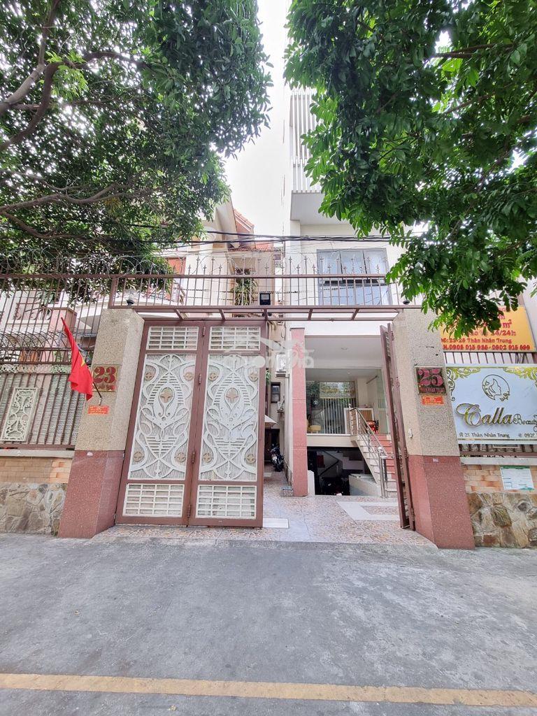 Cho thuê mặt bằng làm văn phòng nhỏ hoặc để ở  tầng trệt 