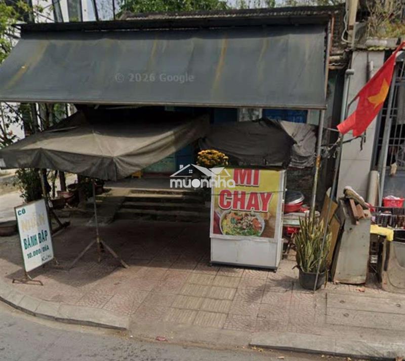 Cần bán nhà đường 18/8