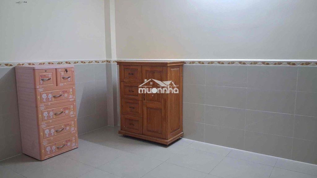 Chính chủ cho thuê nhà 4,5x17 ba lầu - Ảnh 3