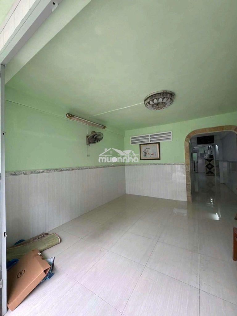 Cho thuê nhà rộng rãi hẻm 123 trần hưng đạo - Ảnh 3
