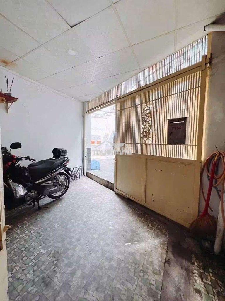 Bán nhà shr hoàng diệu q4 - Ảnh 3
