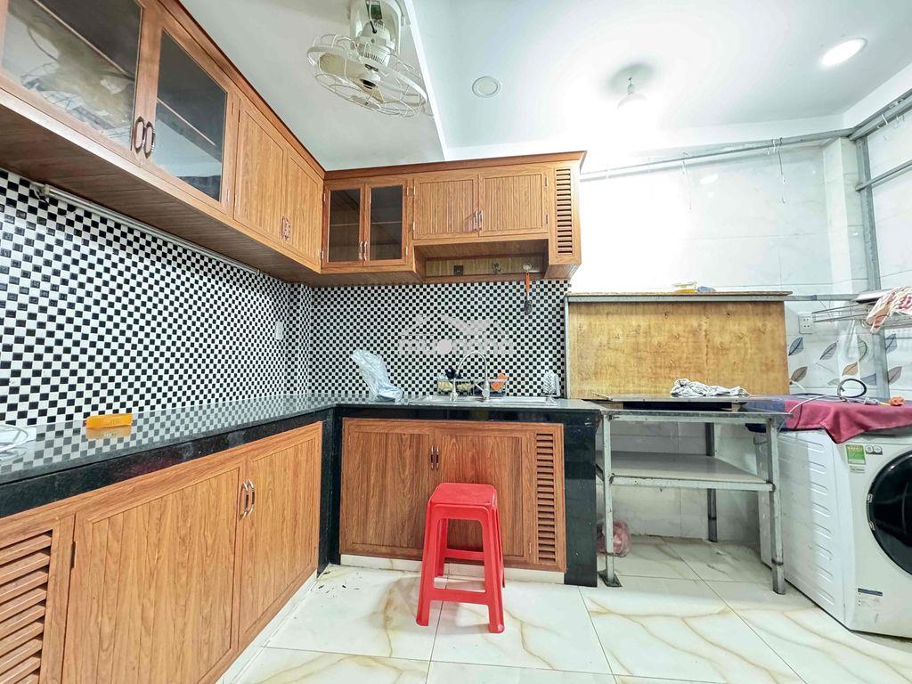 Cho thuê nhà nguyên căn đường bình thới  - quận 11– gồm 4 phòng ngủ – - 3