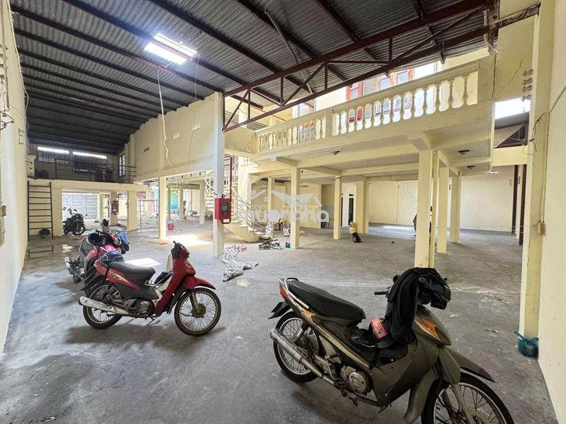 Kho mới vườn lài 600m2, gác giá 60 triệu