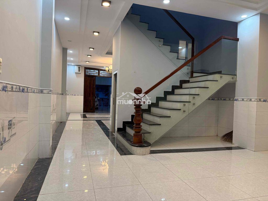 Nhà 1trệt 1 lầu - 3