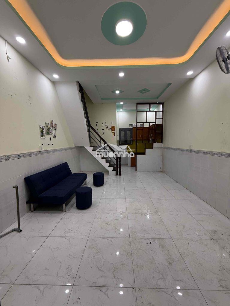 Nhà 1 trệt 1 lầu đường tây lân 4 gần chợ bà điểm /giá hơn 1 tỷ chút - Ảnh 2