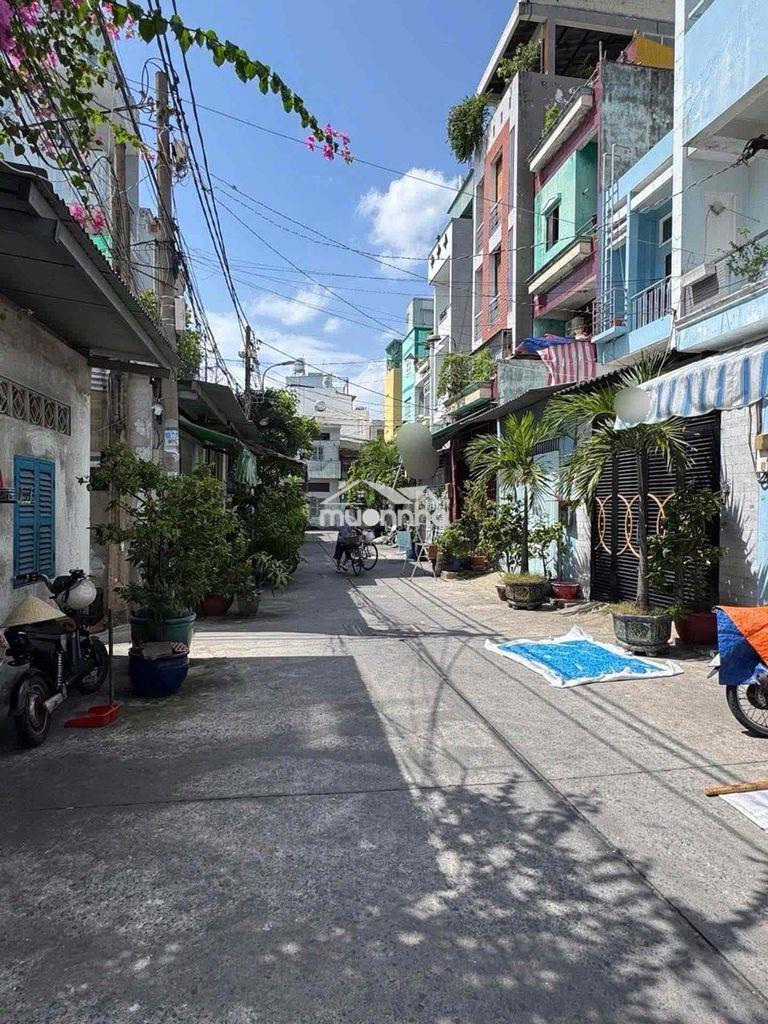 B.a'n nh.a`q11, 3 tầng, hẻm 12m - gần chợ bình tây - trường thcs hậu g - Ảnh 3