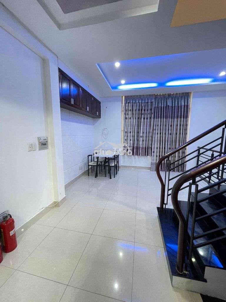 Nhà 5 phòng đầy đủ nội thất - Ảnh 2