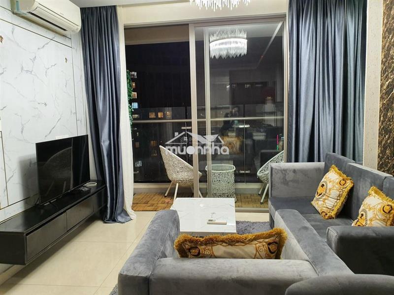 Bán căn 2pn 2wc sổ hồng mới nhận, giá 8,3 tỷ, tầng cao view thoáng
