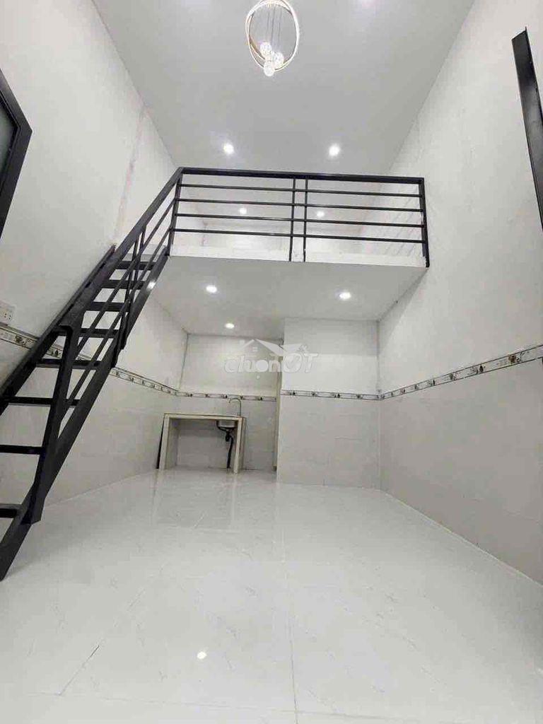 Bán gấp nhà ql 50 sổ hồng riêng
