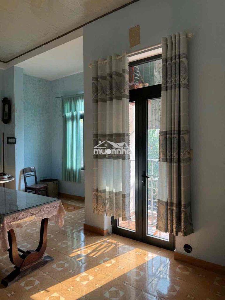 Nhà 2 tầng mt an hoà 10 ngay chợ cẩm lệ ngang 6m - 4