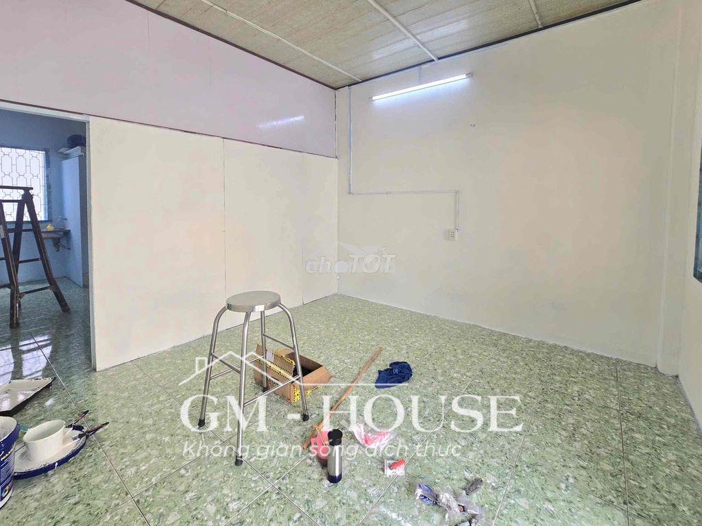 Căn 1pn nhà trống có máy lạnh rộng 40m2 gần khu phan xích long, quận 1 - Ảnh 2