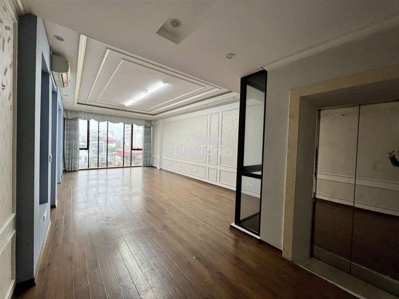 Văn phòng giá tốt 65m2 phố hoàng cầu, đống đa, giá rẻ, lh thùy anh