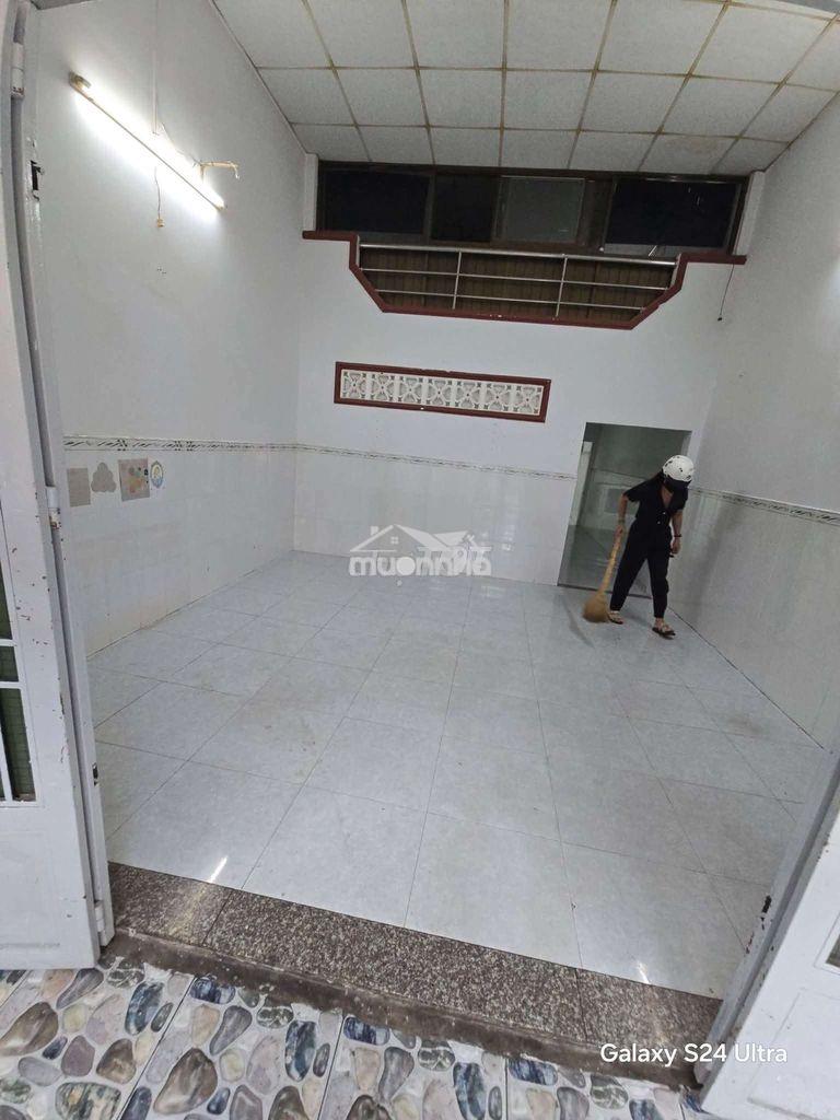 Nhà 4,2×14m có gác lửng – 3 phòng ngủ – tân kỳ tân quý – vào ở ngay 