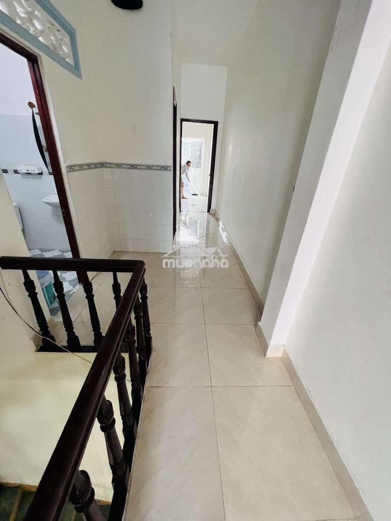 Cho thuê nhà 4 x16 m gồm 4 phòng ngủ hẻm thông xe hơi lê văn thọ gv 12 - Ảnh 2