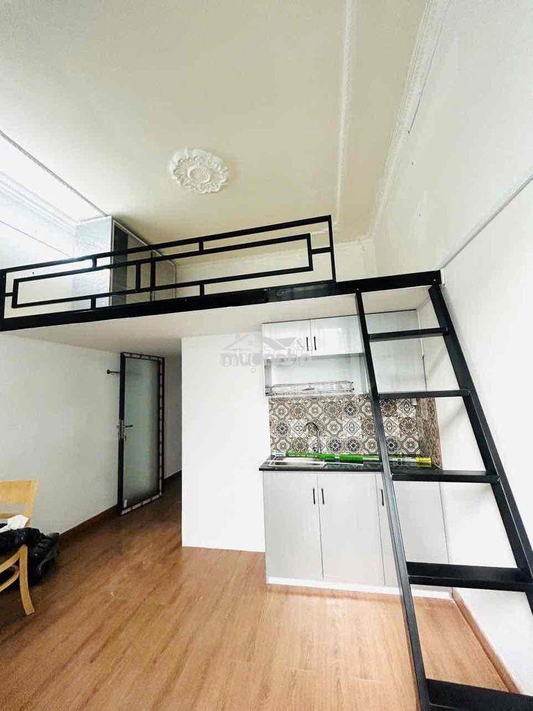 Cho thuê phòng duplex ban công riêng phú nhuận