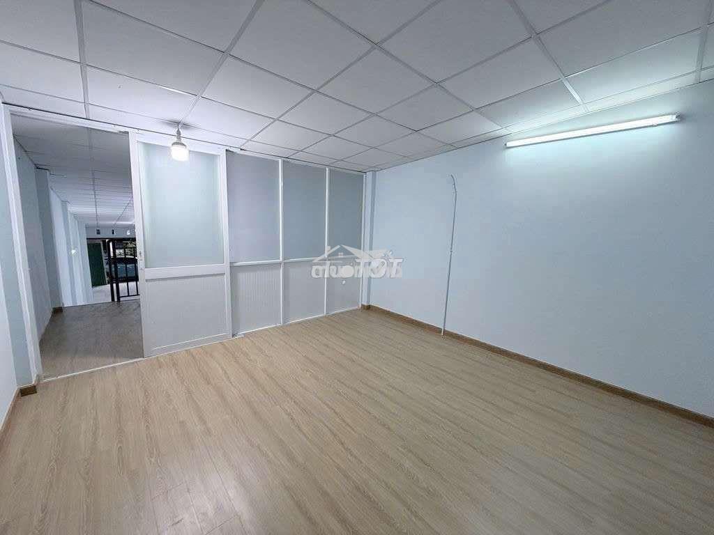 10.5tr_4.5x20m_suốt+lửng_hẻm ô tô gần chợ tân hương_cho thuê nhà tân - Ảnh 3