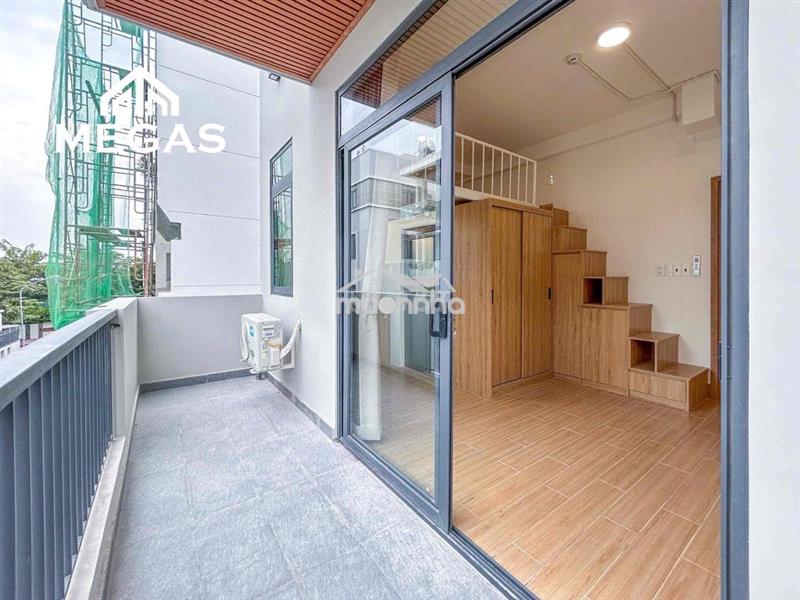 Phòng duplex ban công— ngã tư bình thái  - ga metro - đặng văn bi