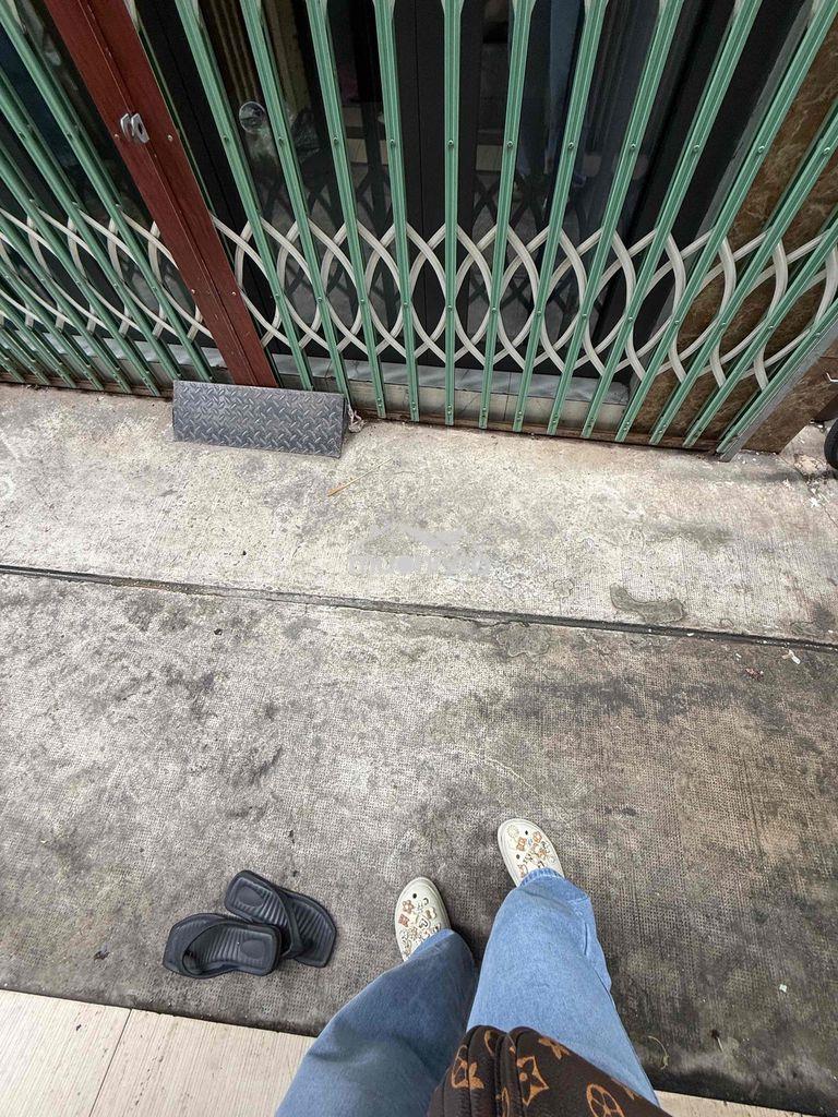 Nhà mới đẹp y hình cho thuê nguyên căn - Ảnh 2