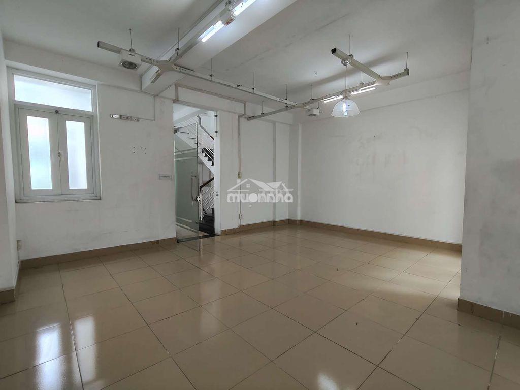 Nhà phố 4 lầu 7 phòng, dt 6x24m - Ảnh 2