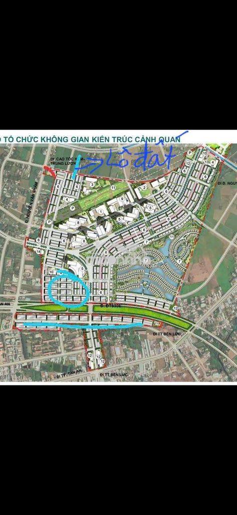 Bán lô đất mặt tiền