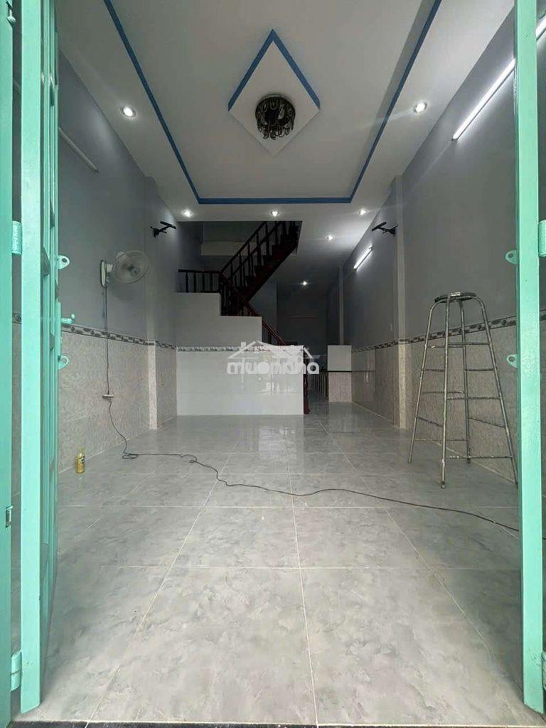 Nhà hẻm xe tải 500kg - có sân thượng. gần bxq8 - Ảnh 2