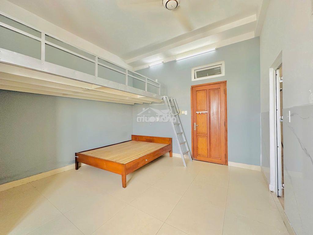 ⭐Căn hộ 2 không gian ngủ + 40m2 - full nội thất - ngay cầu tham lương - Ảnh 4