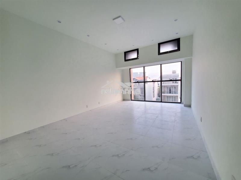 Trống sẵn căn văn phòng 40m2 cho thuê the sun avenue