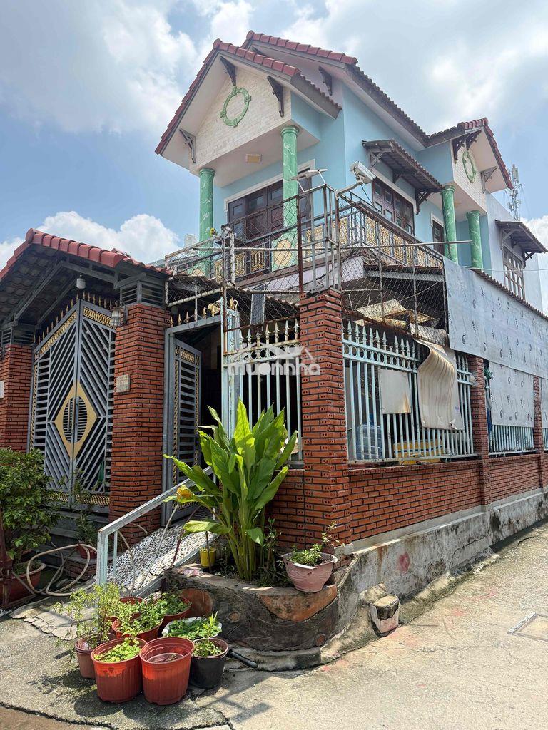 Cần bán nhà chính chủ bán sổ hồng riêng