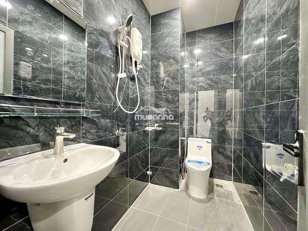 Căn hộ ban công , nội thất đầy đủ. - Ảnh 4
