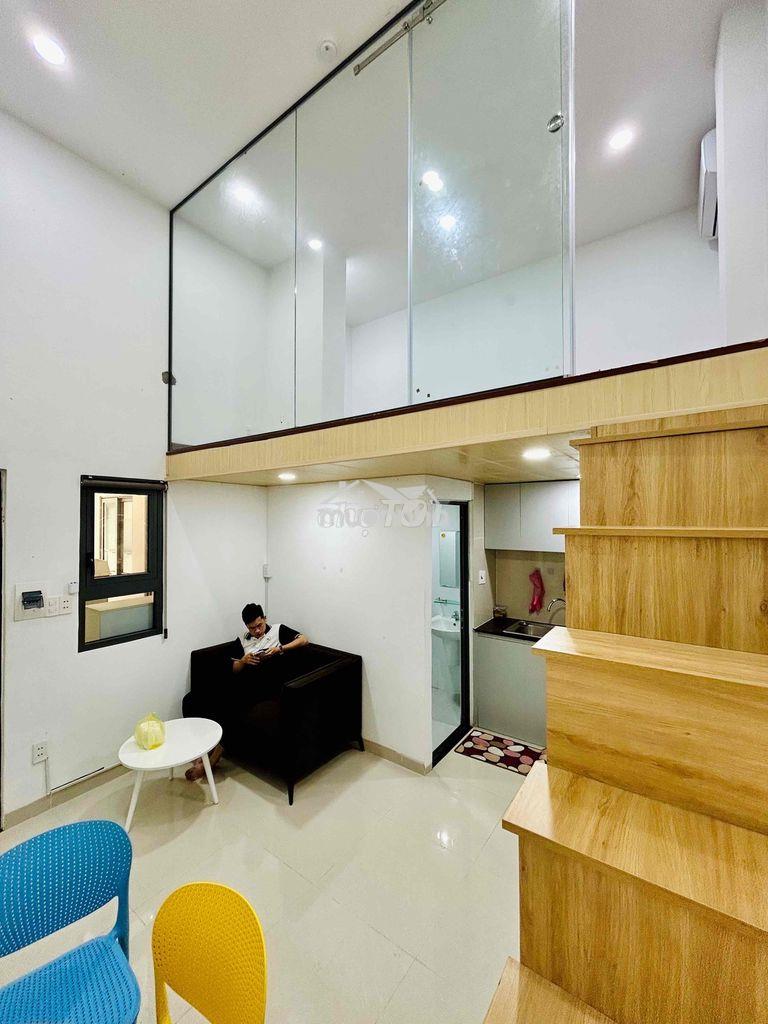 Duplex gác cao 2m, full nội thất, ngay gần ga văn thánh, cầu sài gòn - Ảnh 2