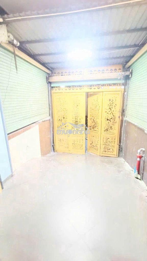 Cho thuê nhà 3 tầng 324m2 gần hà huy giáp, 4pn, sân ô tô