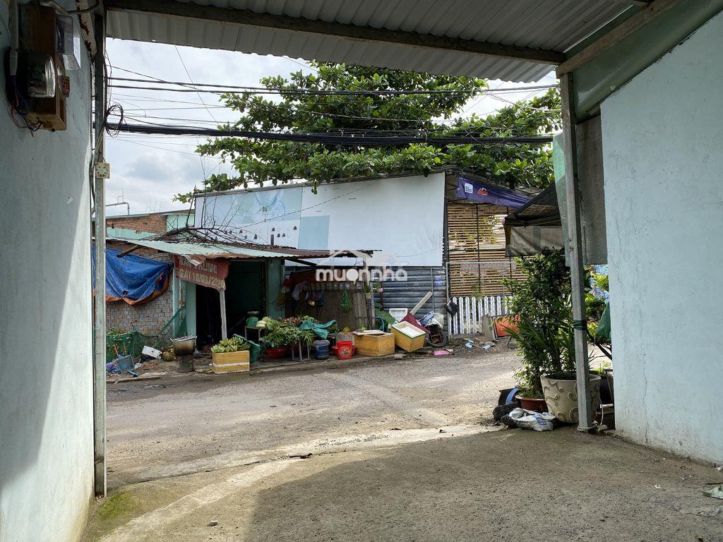 Chính chủ, nhà 45m2, sân đậu xe hơi, đường rất rộng, kv an ninh. - 2