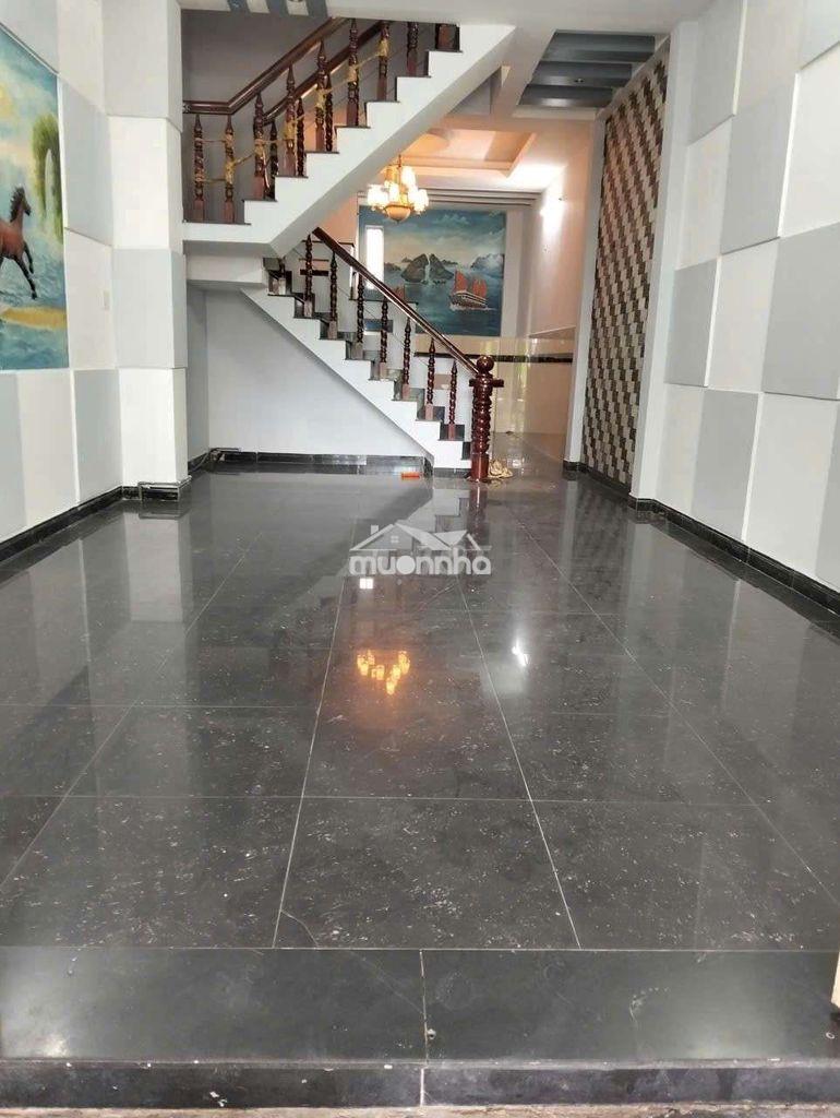 Nhà dt4,5 x20 trệt 2 lầu mặt tiền kinh doanh 