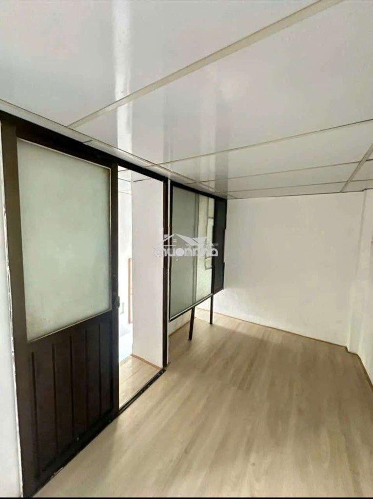 Nhà 60m2. 3pn 2wc. chỉ 6 tr. ngay q3 - Ảnh 4