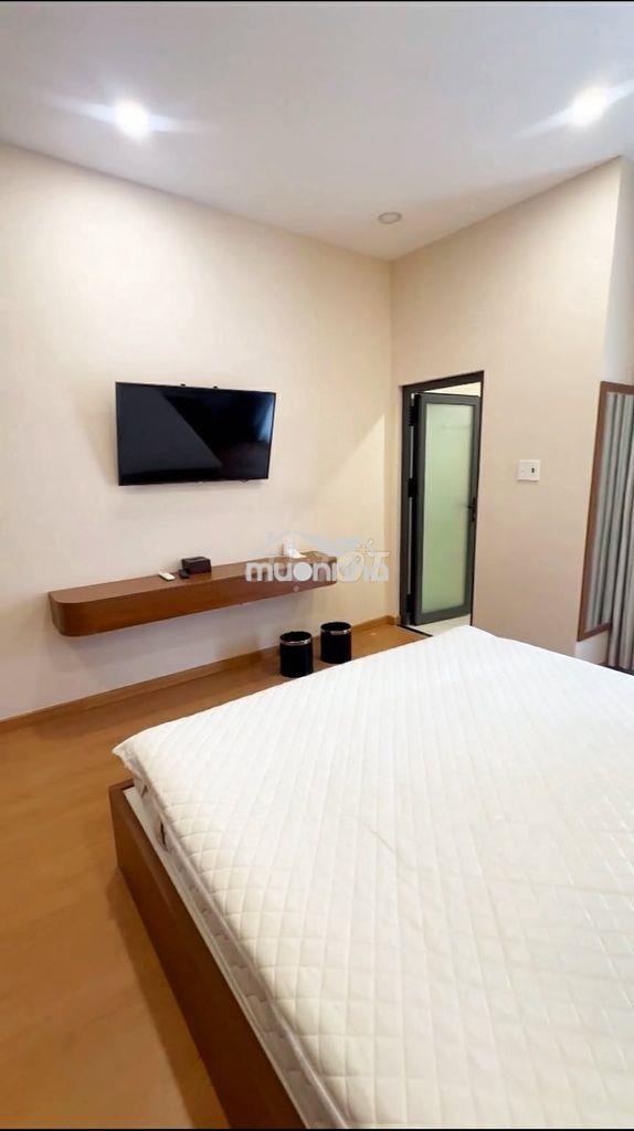Siêu phẩm airbnb – doanh thu khủng 2,4 tỷ/ năm – lý tự trọng quận 1 - 2