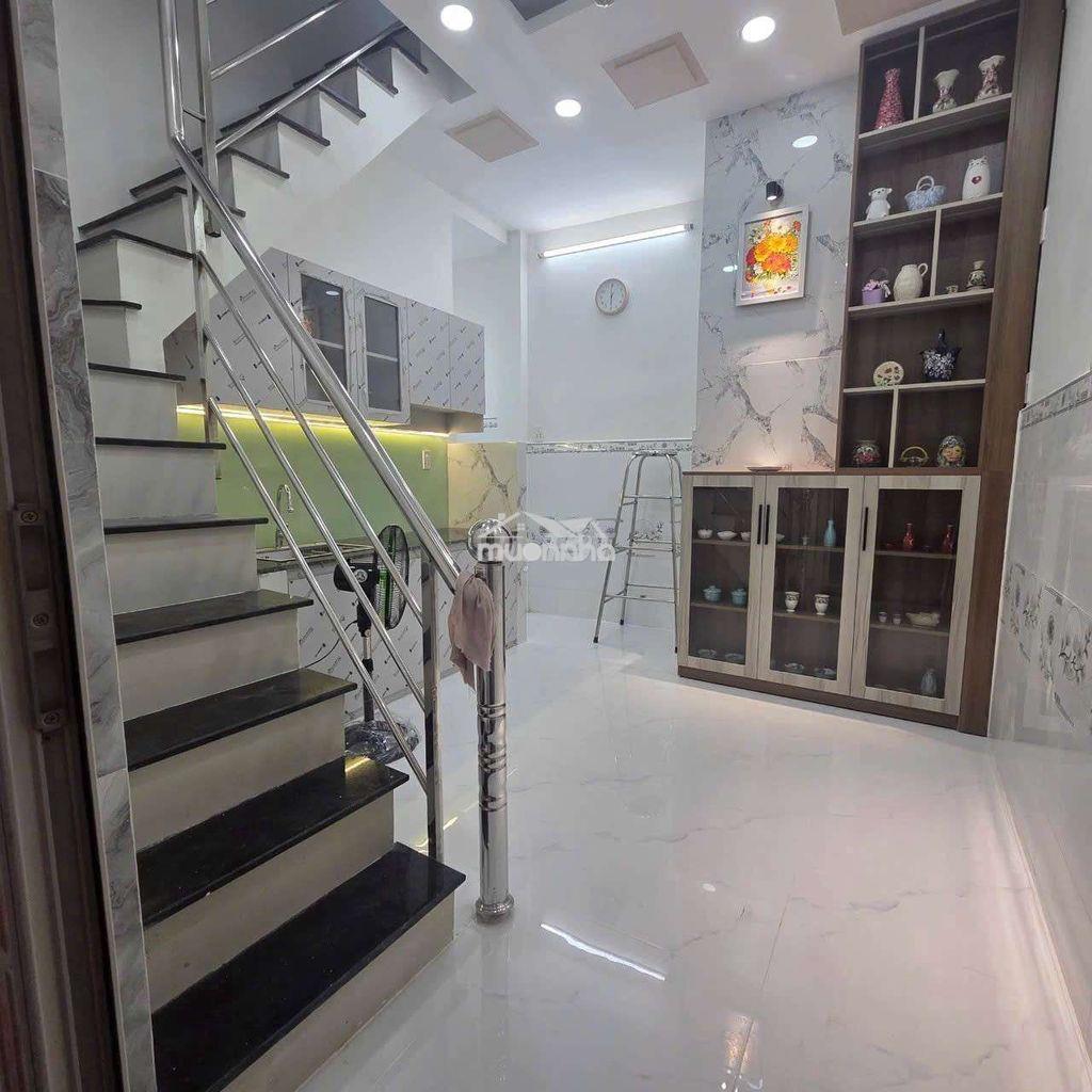 Bán nhà mt đẹp 2 tầng-sd 70m -2pn- nguyễn nhược thị p15 q8- cầu số 2. - Ảnh 2