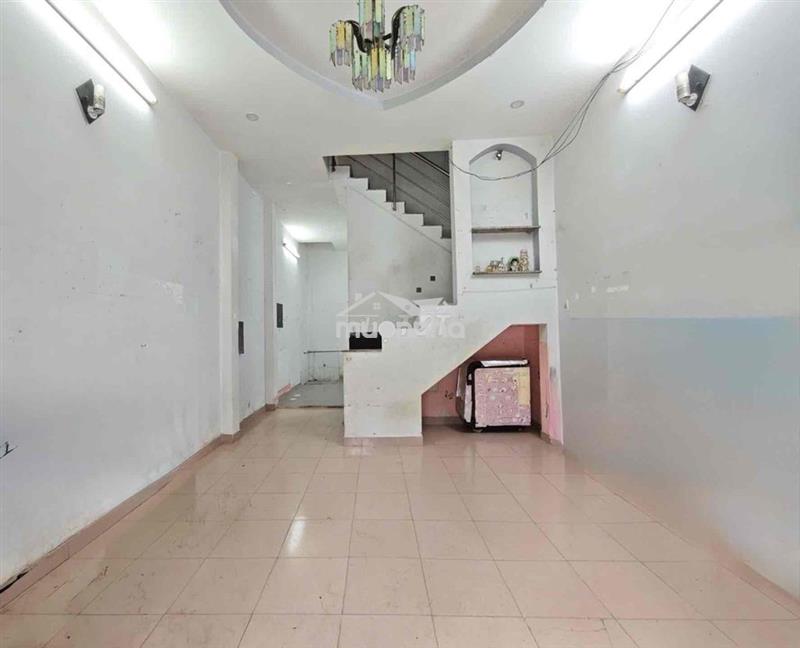 Giá rẻ, hẻm xe hơi mã lò, bình tân,40m2, 2 tầng, sổ riêng, chỉ 3.x tỷ