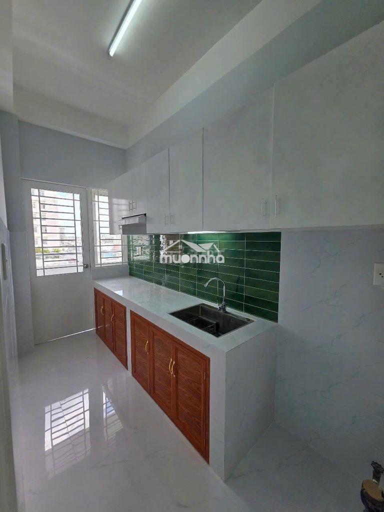 Cần bán căn hộ chung cư phú thọ mặt tiền đường  - Ảnh 3