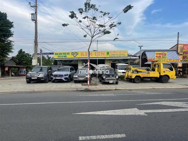 Cho thuê nhà 2 mặt tiền nguyên căn 400m quốc lộ 60 bến tre