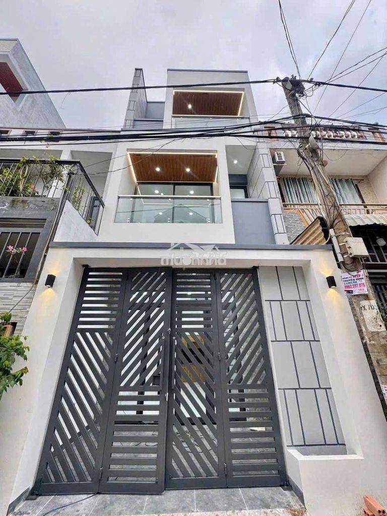 Nhà 3 lầu – 4pn ngay chợ long trường